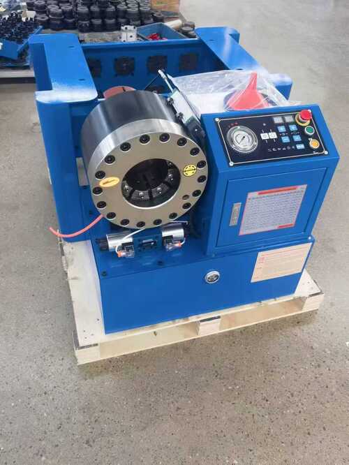 أحدث مدونات الشركة حول ما مدى دقة آلة تحرير الأنابيب الهيدروليكية لأحجام الأنابيب المختلفة؟