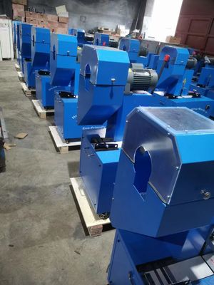 الكهربائية 1/4' 2'' حجم خرطوم الهيدروليكية خرطوم Skiving آلة مع طاقة المحرك 0.75-1.5kw