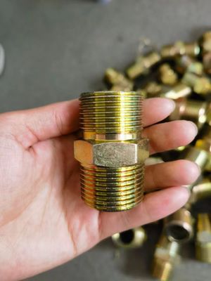 سعر جيد شاحنة فولاذ الكربون الجميلة قابلة لإعادة الاستخدام محول خيوط مخصص / ملحقات خرطوم هيدروليكي ملحقات خرطوم هيدروليكي الانترنت
