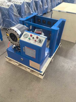 سعر جيد 2 بوصة الكهربائية الأزرق لون الآلي خرطوم المضرب مع رف وتغيير سريع أدوات القالب المحمولة الهيدروليكية المضرب الضغط العالي الانترنت