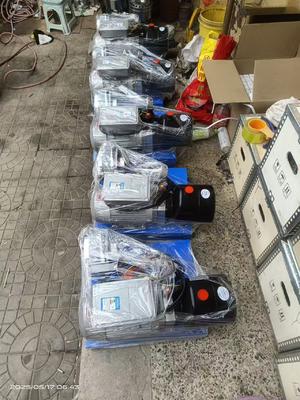 سعر جيد 220V 7 Dies آلة تحطيم الأنابيب الهيدروليكية مع 2.2KW الطاقة للأنابيب 6-25mm الانترنت