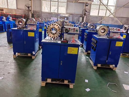 سعر جيد 200 قطعة/ساعة آلة حفر أنابيب المطاط مع 860*640*1300 ملم 600T قوة حفر الانترنت
