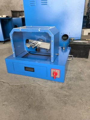 آلة تحميل بسيطة وخفيفة الوزن 12 فولت Vlotage Car Loading Electric 2 Inch Blue Color Hose Skiving Machine 530mmX480mmX500mm 35kg لآلة تحميل الأنابيب / آلة قشر الأنابيب