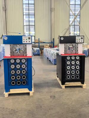 آلة تجعيد خراطيم الهيدروليك مقاس 3 بوصة بنطاق تجعيد 6-76 مم، وفتحة قصوى 165 مم، و15 قالبًا